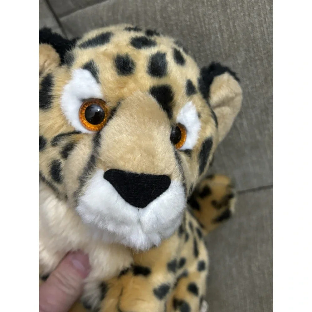 Aurora leopard cheetah